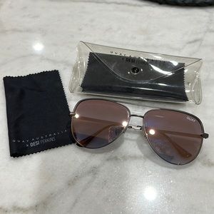 Quay Australia X Desi Perkins High Keys Gunmetal and Rose Gold